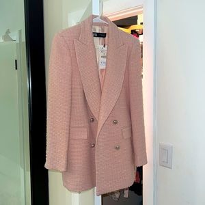 Brand new ! Classy and cute blazer